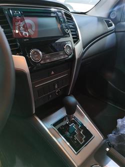 ميتسوبيشي L200